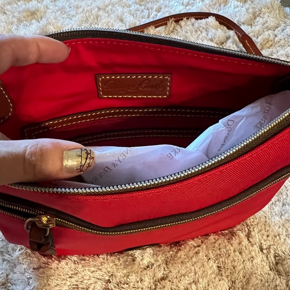 NWT Dooney & Bourke Red Nylon Crossbody Bag REASONABLE OFFERS - Picture 2 of 4
